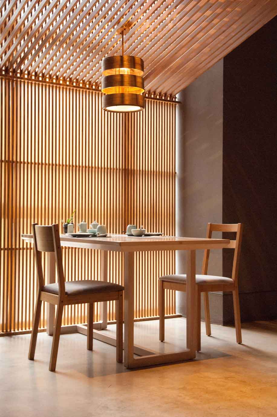 dasso.Furnishings Bamboo Room Divider